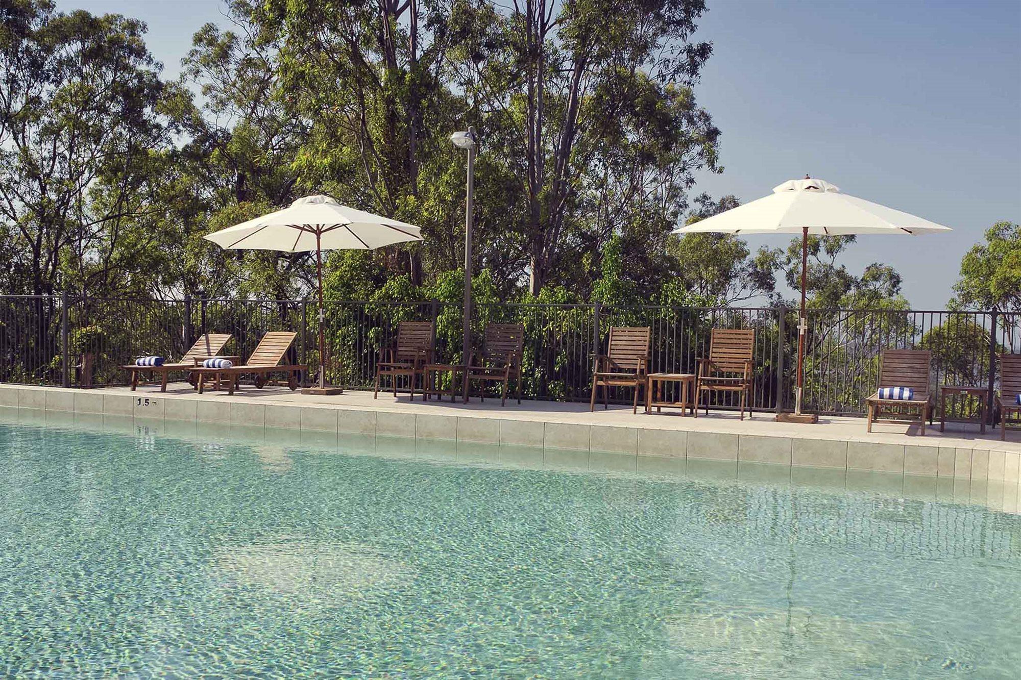 Mercure Clear Mountain Lodge Mount Samson Bagian luar foto
