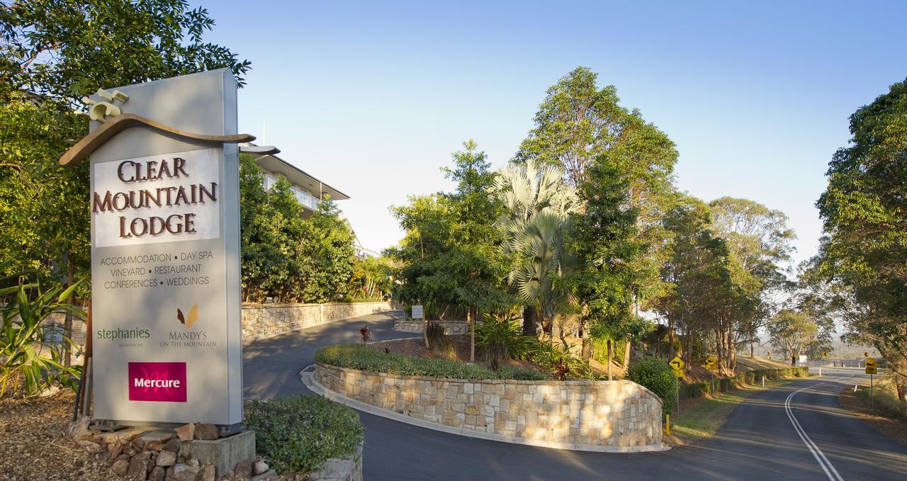 Mercure Clear Mountain Lodge Mount Samson Bagian luar foto