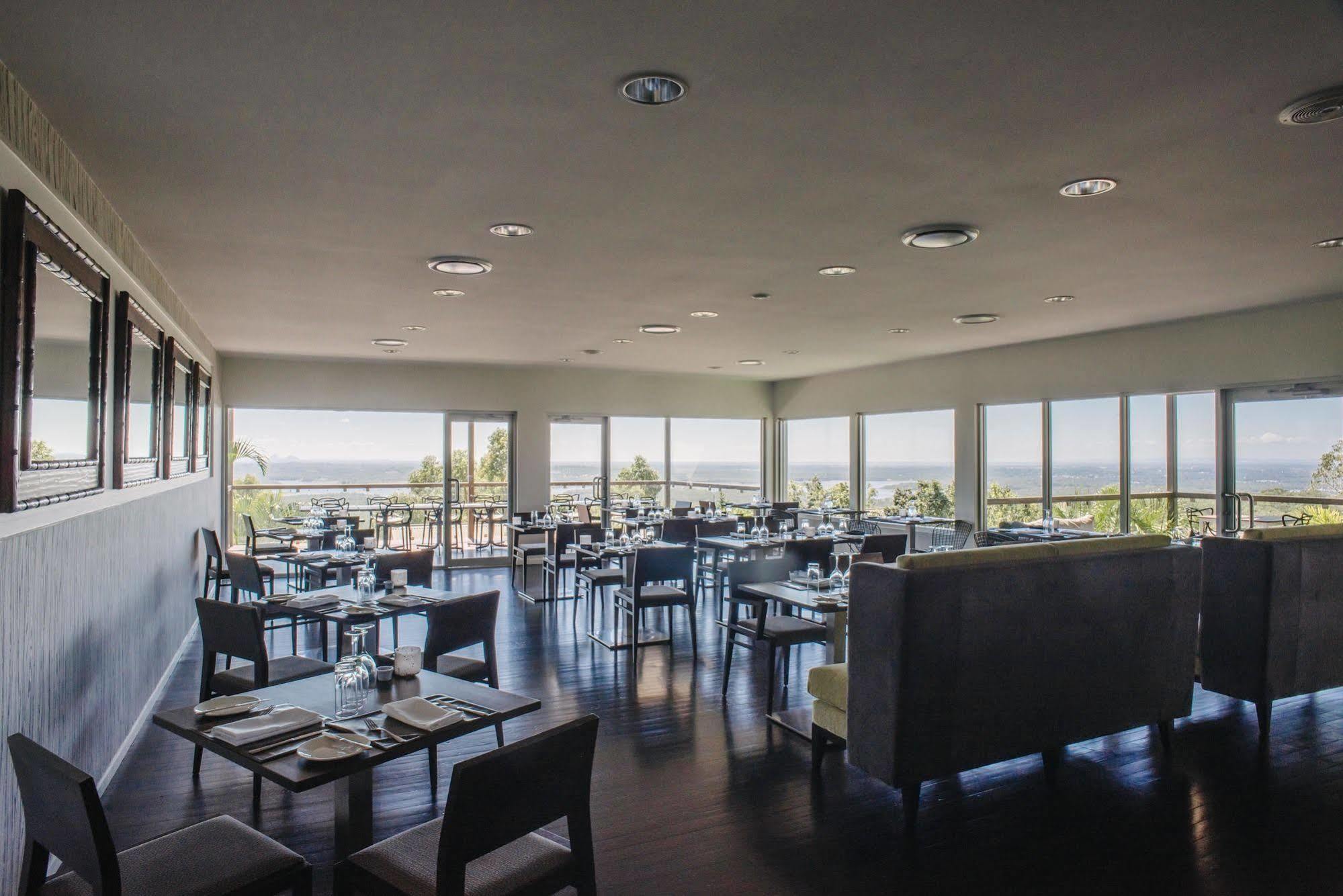 Mercure Clear Mountain Lodge Mount Samson Bagian luar foto