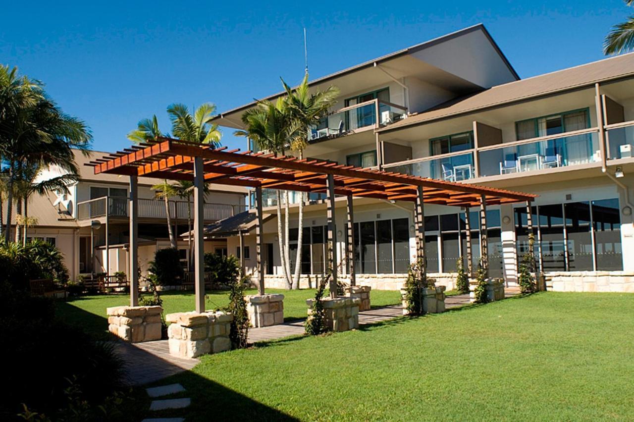 Mercure Clear Mountain Lodge Mount Samson Bagian luar foto