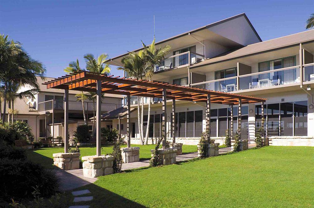 Mercure Clear Mountain Lodge Mount Samson Bagian luar foto